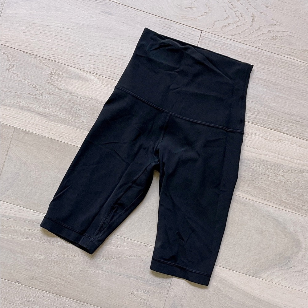 Lululemon Align 10” Bike Short, Sz 2